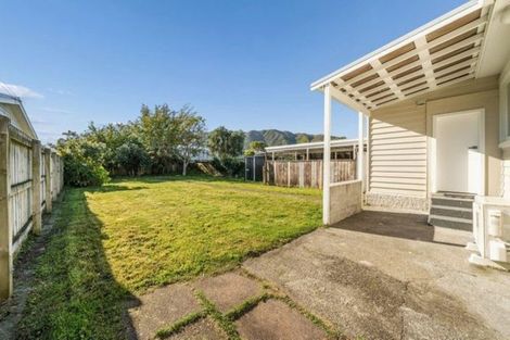 Photo of property in 45 York Street, Moera, Lower Hutt, 5010