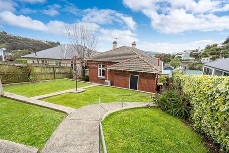 Photo of property in 22 Burnett Street, Calton Hill, Dunedin, 9012
