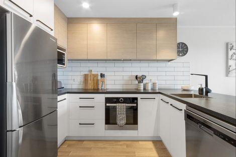 Photo of property in 461 Marine Parade, Napier South, Napier, 4110