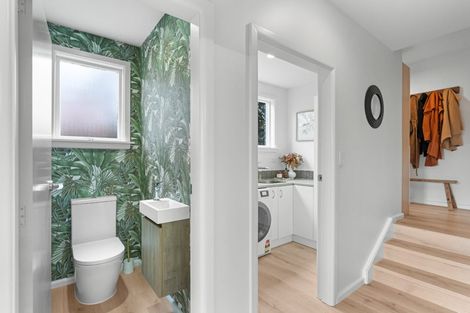 Photo of property in 21 Woodstock Place, Russley, Christchurch, 8042