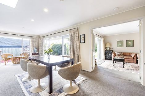 Photo of property in 82b Branch Road, Highlands Park, New Plymouth, 4312