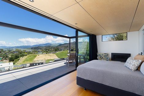 Photo of property in 21 Talisman Heights, Kaiteriteri, Motueka, 7197