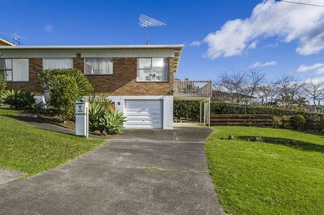 Photo of property in 2/47 Braemar Road, Rothesay Bay, Auckland, 0630