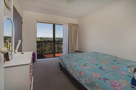 Photo of property in 233 Point View Drive, Dannemora, Auckland, 2016