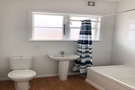 Photo of property in 271 Riverside Drive, Waterloo, Lower Hutt, 5011