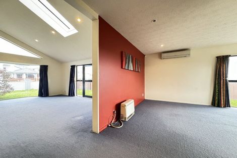 Photo of property in 5 Pigeonwood Lane, Woodridge, Wellington, 6037