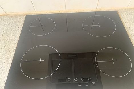 Photo of property in 1/42 Blacklock Avenue, Henderson, Auckland, 0612