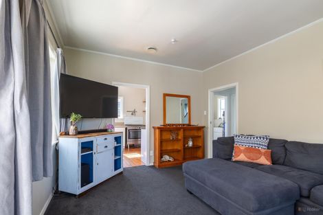 Photo of property in 15 Tay Street, Waimataitai, Timaru, 7910