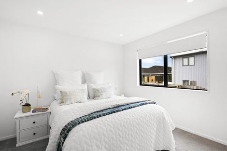 Photo of property in 12c Massine Place, Randwick Park, Auckland, 2105