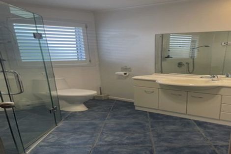 Photo of property in 8 Divich Avenue, Te Atatu South, Auckland, 0610