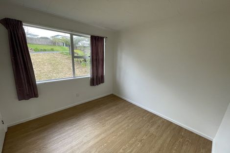 Photo of property in 1 Hewlett Road, Massey, Auckland, 0614