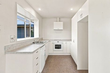 Photo of property in 6 Seadown Crescent, Amberley, 7410