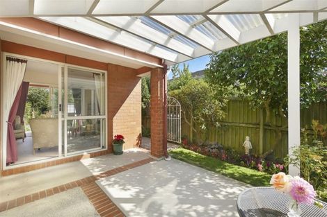 Photo of property in 3 Banff Place, Avonhead, Christchurch, 8042