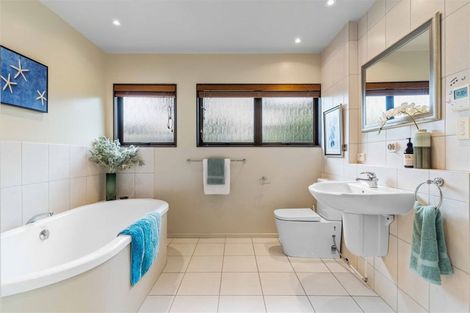 Photo of property in 81 Waller Avenue, Bucklands Beach, Auckland, 2012