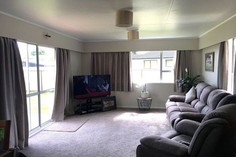 Photo of property in 5 Ash Place, Pukete, Hamilton, 3200