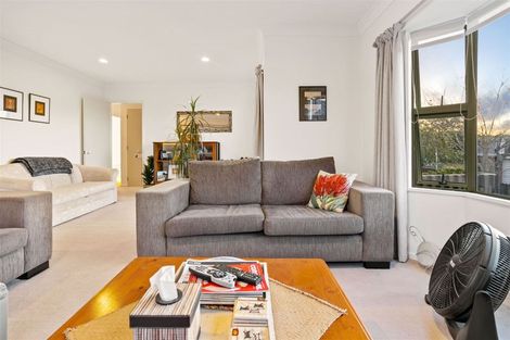 Photo of property in 30a Captain Scott Road, Glen Eden, Auckland, 0602
