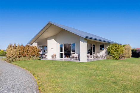 Photo of property in 56 Hawea Place, Te Anau, 9600