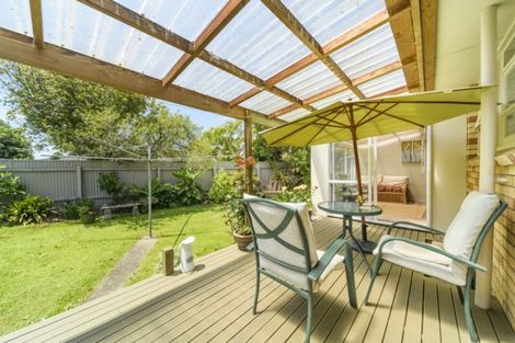 Photo of property in 21 Anaru Place, Awapuni, Palmerston North, 4412