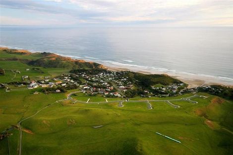 Photo of property in 54 Sunset Drive, Baylys Beach, Dargaville, 0377