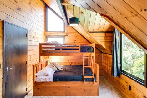 Photo of property in 15 Ritchie Place, Havelock North, 4130