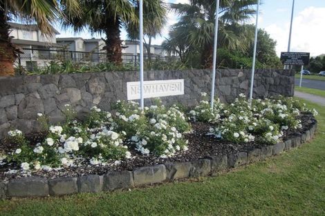 Photo of property in 1/30 Opito Way, East Tamaki, Auckland, 2013
