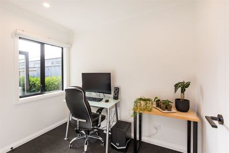 Photo of property in 26 Serenity Crescent, Kelvin Grove, Palmerston North, 4414