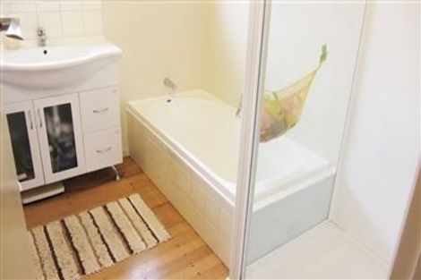 Photo of property in 21 Browns Avenue, Pakuranga, Auckland, 2010