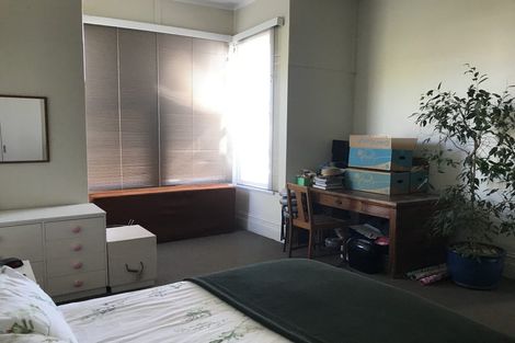 Photo of property in 15 Porritt Avenue, Mount Victoria, Wellington, 6011