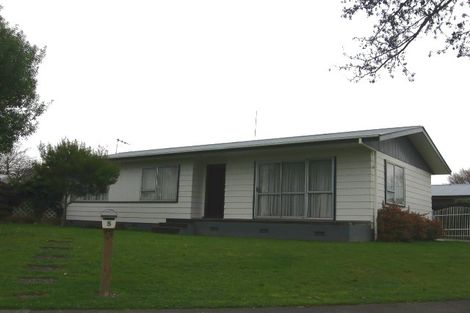 Photo of property in 5 Bendigo Street, Cloverlea, Palmerston North, 4412