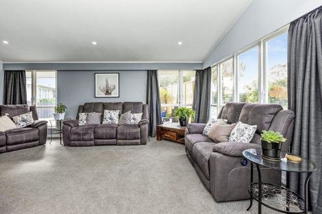 Photo of property in 76 Bill Hercock Street, Pirimai, Napier, 4112