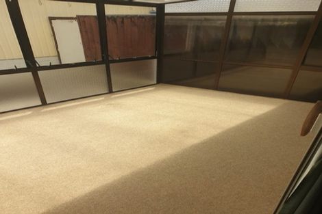 Photo of property in 3/62 Moana Avenue, One Tree Hill, Auckland, 1061