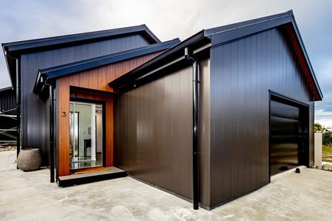 Photo of property in 3 Snowberry Lane, Ohakune, 4625