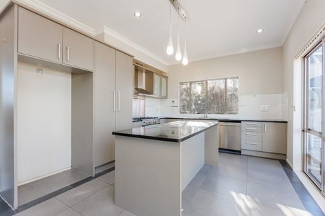 Photo of property in 11 Tekapo Rise, Fairview Heights, Auckland, 0632