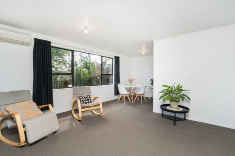 Photo of property in 9 Adams Place, Kelvin Grove, Palmerston North, 4414