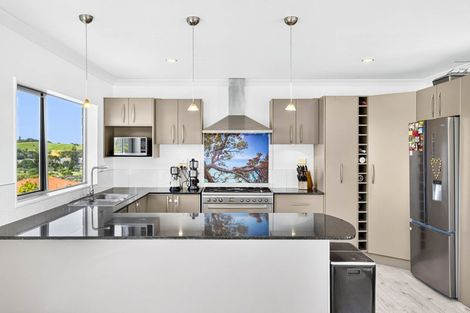 Photo of property in 21 Kotanui Avenue, Army Bay, Whangaparaoa, 0930