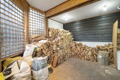 Photo of property in 18 Rhodes Fall, Rangatira Park, Taupo, 3330