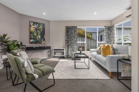 Photo of property in 13a Westridge, Camborne, Porirua, 5026