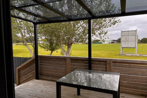 Photo of property in 12a Margaret Place, Milford, Auckland, 0620