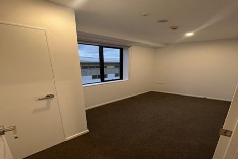 Photo of property in 109/28c Eileen Newey Place, Henderson, Auckland, 0612