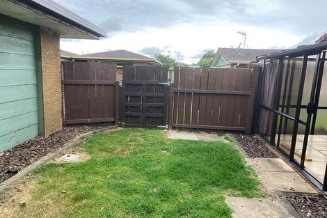 Photo of property in 2 Short Street, Papakura, 2110