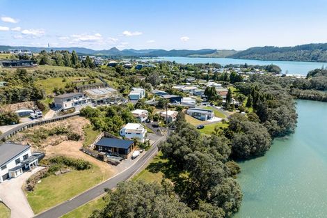 Photo of property in 6/135 Waireka Place, Whangamata, 3620