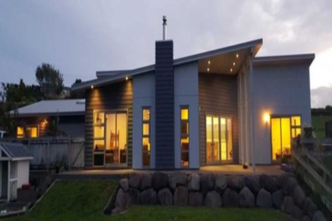 Photo of property in 112 Ackworth Road, Lepperton, New Plymouth, 4373