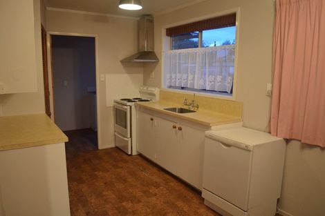 Photo of property in 2 Mountbatten Place, Dinsdale, Hamilton, 3204