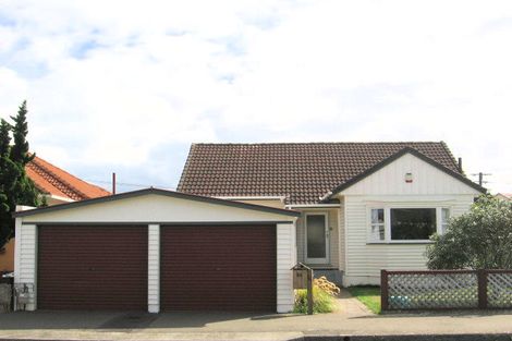 Photo of property in 24 Wayside, Miramar, Wellington, 6022