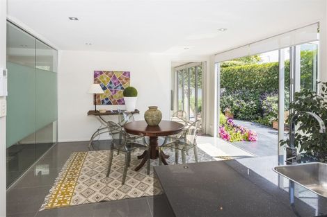 Photo of property in 3a Church Lane, Merivale, Christchurch, 8014