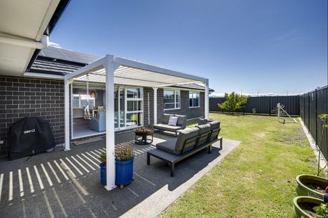 Photo of property in 26 Hurunui Drive, Te Awa, Napier, 4110