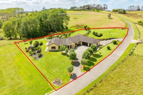 Photo of property in 45 Kingscliff Rise, Dairy Flat, Albany, 0792