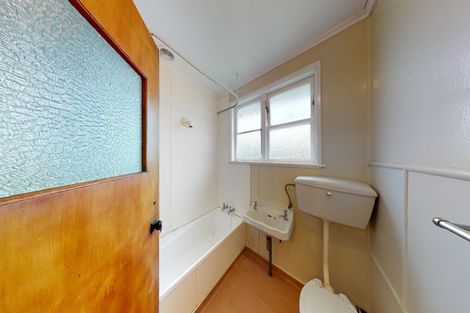 Photo of property in 95 Harper Street, Gonville, Whanganui, 4501