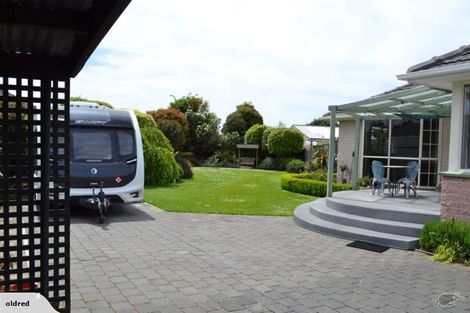 Photo of property in 11 Emlyn Place, Avondale, Christchurch, 8061