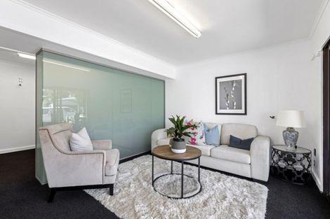 Photo of property in 93 Oaktree Avenue, Browns Bay, Auckland, 0630